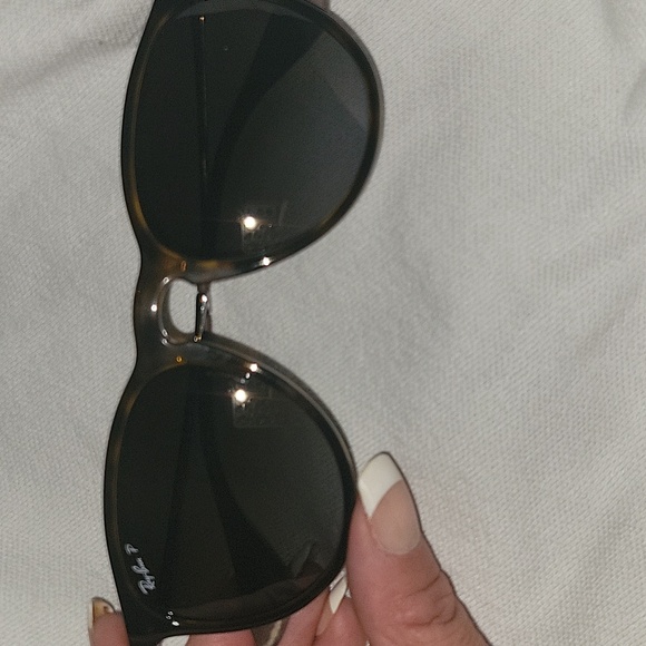 Raybans - Picture 6 of 10